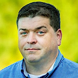 Jamie Moore : Accounting Manager