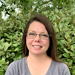 Leah Guthrie : Payroll Associate